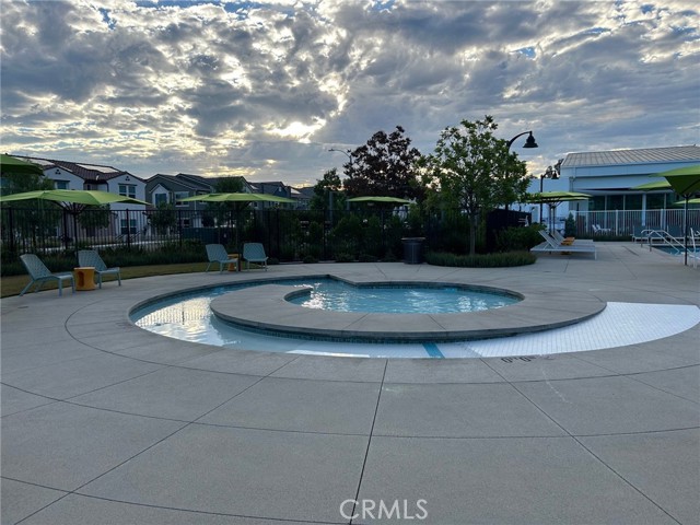 Detail Gallery Image 7 of 8 For 4167 4167 Horvath, Corona,  CA 92883 - 3 Beds | 2/1 Baths