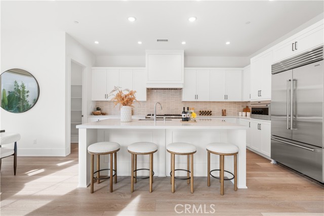 Detail Gallery Image 9 of 17 For 311 Brimwood, Irvine,  CA 92618 - 4 Beds | 3 Baths