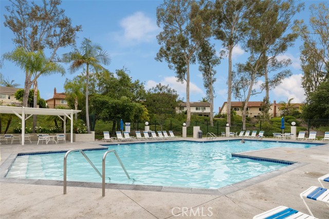 Detail Gallery Image 16 of 25 For 21081 Paseo Verdura, Lake Forest,  CA 92630 - 4 Beds | 3 Baths