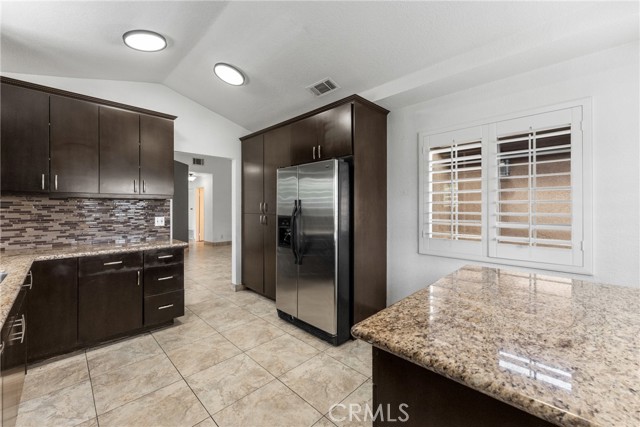 Image 19 of 43 For 13815 Del Ray