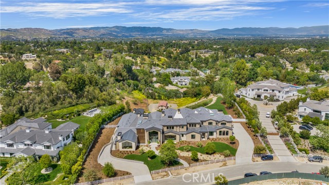 Detail Gallery Image 2 of 52 For 24105 Hidden Ridge Rd, Hidden Hills,  CA 91302 - 6 Beds | 7/3 Baths