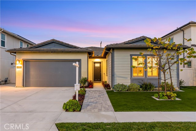 Detail Gallery Image 2 of 62 For 14432 Windfall Ln, Huntington Beach,  CA 92647 - 3 Beds | 2/1 Baths