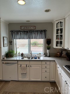 Detail Gallery Image 11 of 26 For 346 Hilltop, Brea,  CA 92821 - 4 Beds | 2/1 Baths