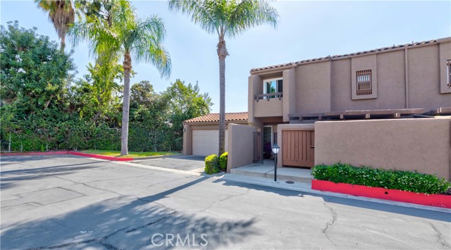 8629 Buena Tierra Place, Buena Park CA: https://media.crmls.org/medias/da7d9e38-e320-49f3-bcdf-b269fa271921.jpg