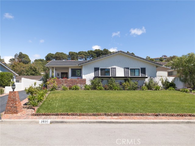 2820 Via De La Guerra, Palos Verdes Estates, California 90274, 4 Bedrooms Bedrooms, ,1 BathroomBathrooms,Residential,Sold,Via De La Guerra,SB23078538