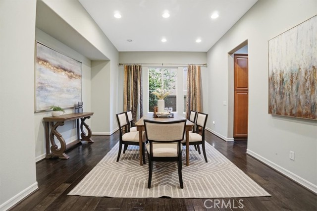 Detail Gallery Image 6 of 75 For 8651 Edelweiss, Corona,  CA 92883 - 4 Beds | 4/1 Baths