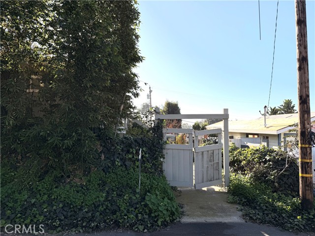 Detail Gallery Image 7 of 8 For 525 Catalina #F,  Laguna Beach,  CA 92651 - 1 Beds | 1 Baths