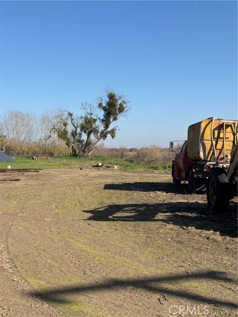 Detail Gallery Image 62 of 65 For 25565 Road 13, Chowchilla,  CA 93610 - 4 Beds | 3 Baths