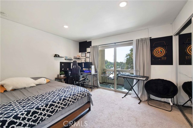 3168 Darby Street, Simi Valley CA: https://media.crmls.org/medias/da7f86a5-6934-404f-8398-e8a629c37f49.jpg