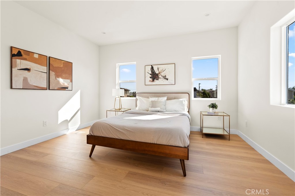 MLS #OC25253877 image #28