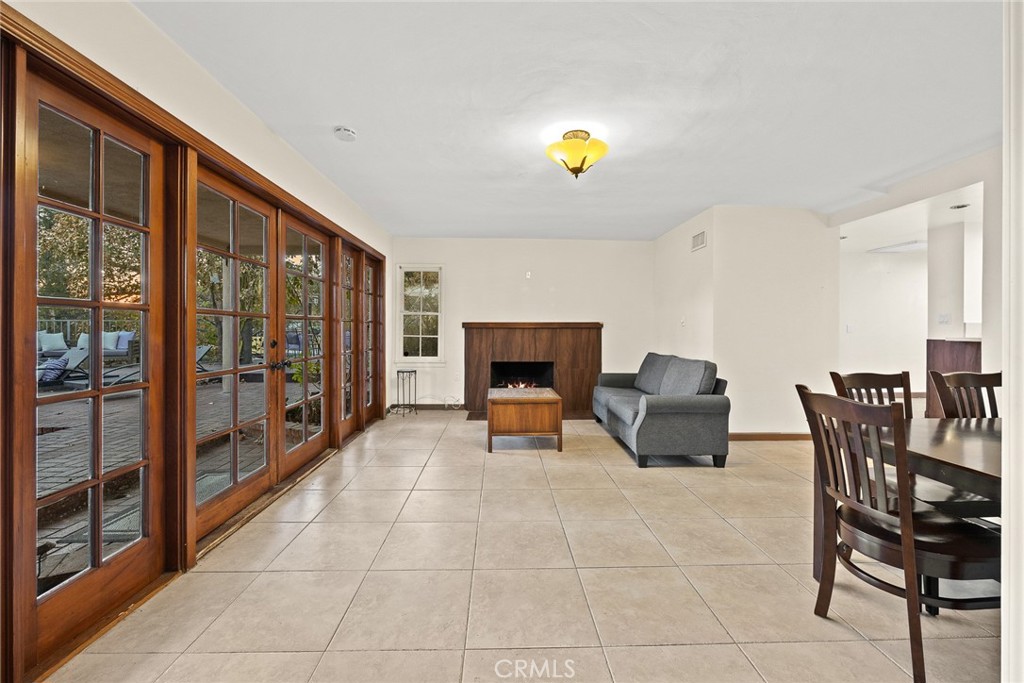 1640 Parkridge DriveGlendale img 67