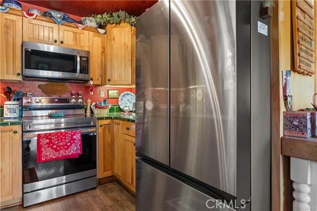 Detail Gallery Image 4 of 53 For 3062 Riviera Heights Dr, Kelseyville,  CA 95451 - 3 Beds | 2 Baths