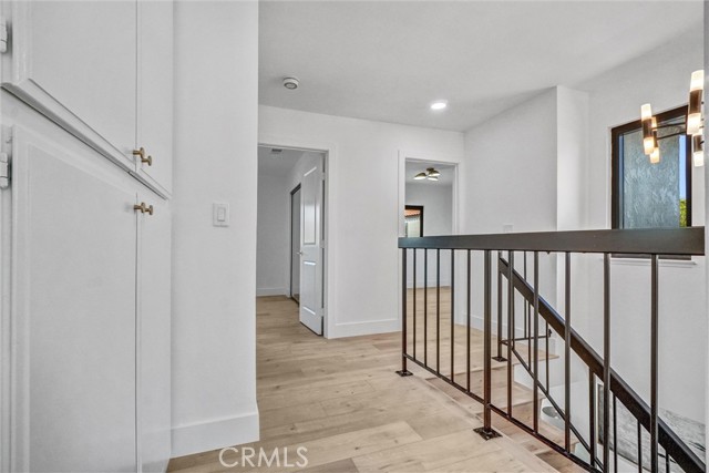 738 Amberwood Drive, Santa Ana CA: https://media.crmls.org/medias/da80c3cf-511f-4b39-9f3d-809bb5ac283b.jpg