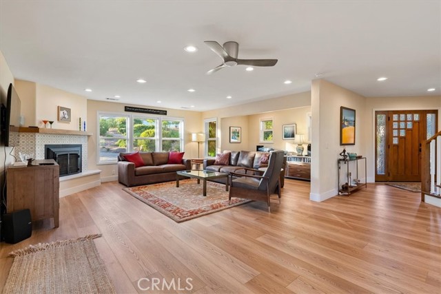2035 Calle Pattito, Templeton CA: https://media.crmls.org/medias/da812073-2d74-47ac-b483-e67b7fed9633.jpg