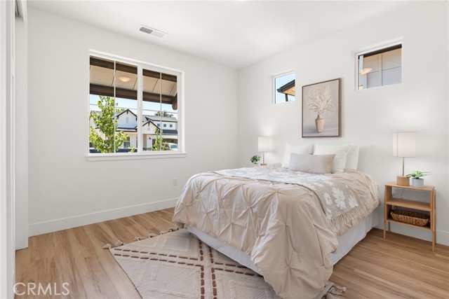 Detail Gallery Image 15 of 20 For 9 Harkness Court, Chico,  CA 95973 - 3 Beds | 2/1 Baths