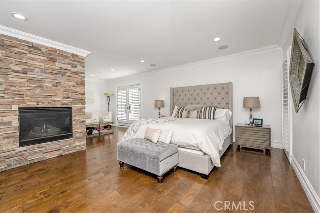 3677 Eddingham Avenue, Calabasas CA: https://media.crmls.org/medias/da8185f8-4706-4706-8c53-0d2d0b1f35f7.jpg