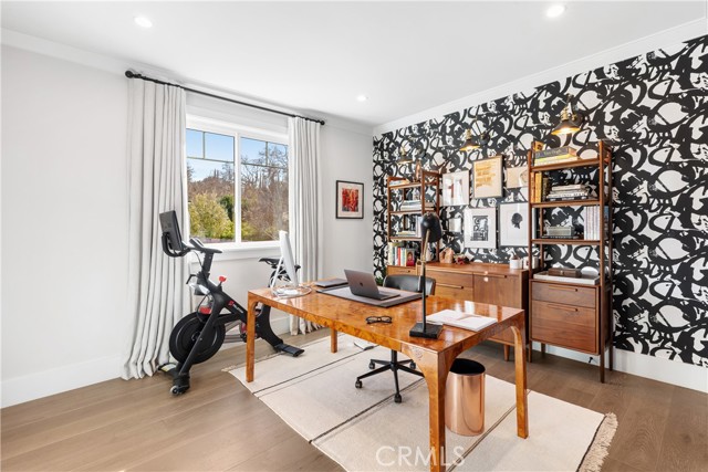 4164 Sunnyslope Avenue, Sherman Oaks CA: https://media.crmls.org/medias/da81ac02-d3eb-467d-bfa1-b8a64b908d2f.jpg