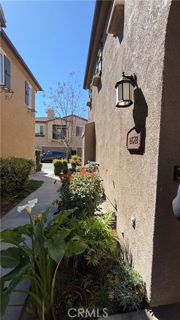 Detail Gallery Image 7 of 44 For 28382 Mirabelle, Saugus,  CA 91350 - 2 Beds | 2 Baths