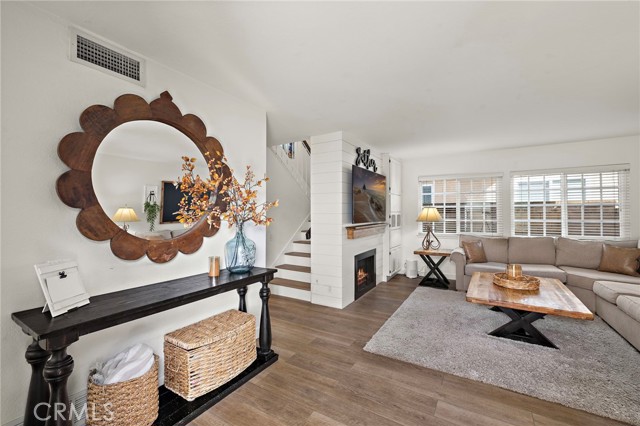 Detail Gallery Image 6 of 33 For 21825 Calabaza, Mission Viejo,  CA 92691 - 4 Beds | 3 Baths