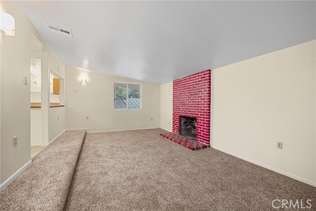 25347 Union Street, San Bernardino CA: https://media.crmls.org/medias/da81fa2f-97ad-4ece-a1e0-5b7f1d33a9f9.jpg