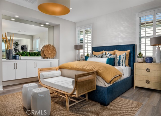 Detail Gallery Image 12 of 18 For 27546 Juniper Ln, Valencia,  CA 91381 - 5 Beds | 4/1 Baths