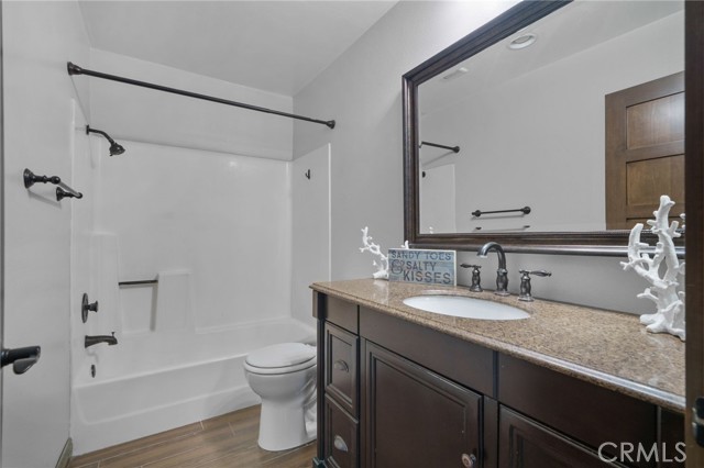 Detail Gallery Image 21 of 31 For 19052 Oceanport Ln #1,  Huntington Beach,  CA 92648 - 1 Beds | 1 Baths