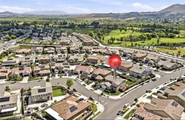 Detail Gallery Image 3 of 34 For 6882 Keyway Ct, Jurupa Valley,  CA 91752 - 5 Beds | 3 Baths