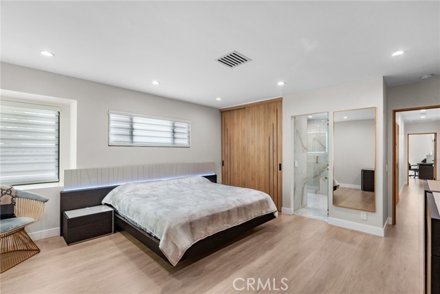 16810 Adlon Road, Encino CA: https://media.crmls.org/medias/da8447fc-55a3-4bb6-a121-ae4a917e8e8f.jpg