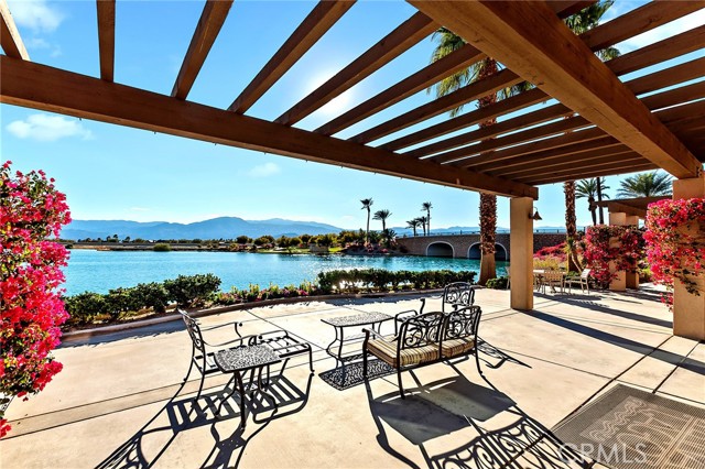 Detail Gallery Image 33 of 38 For 42911 Dell Lago Ct, Indio,  CA 92203 - 3 Beds | 2 Baths