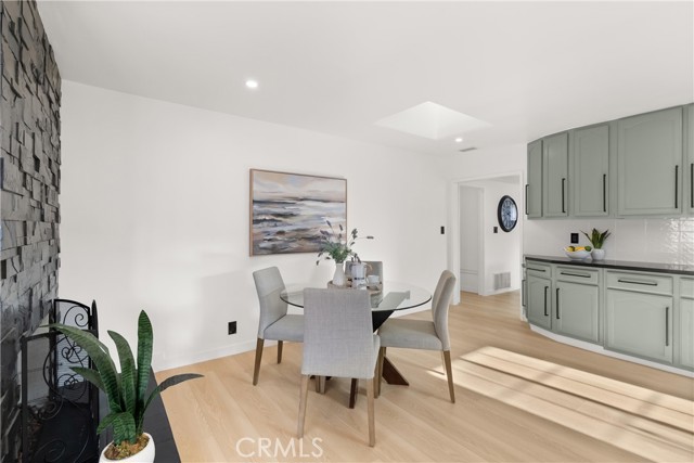 17321 Merit Avenue, Gardena CA: https://media.crmls.org/medias/da849f7e-4362-4a6e-8c54-dce69673133f.jpg