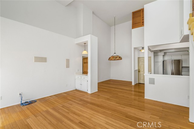 5420 Sylmar Avenue, Sherman Oaks CA: https://media.crmls.org/medias/da850ca9-c9a6-4e9d-b99a-dae48e43d5ad.jpg