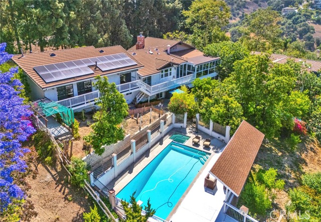 2243 Feather Rock Road, Diamond Bar CA: https://media.crmls.org/medias/da856e33-850a-4d8a-871f-59d3849a9509.jpg