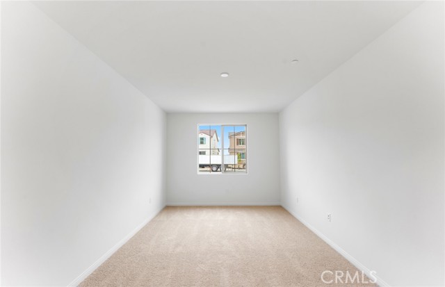3920 Hudson Lane, Lake Elsinore CA: https://media.crmls.org/medias/da859d15-3af5-4b5f-82c7-406998a769db.jpg