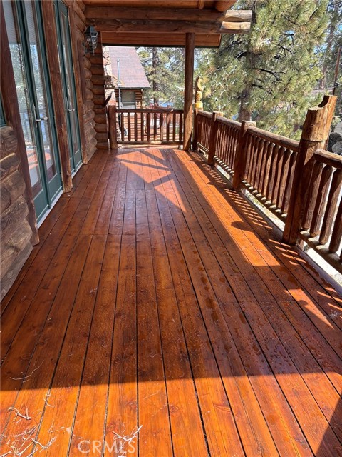 826 Boulder Road, Big Bear Lake CA: https://media.crmls.org/medias/da85ba3e-8557-4732-851e-a8c1c9b461c4.jpg