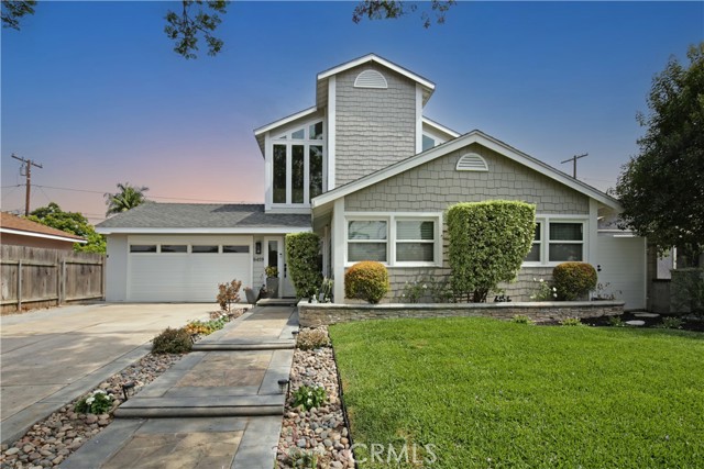 Detail Gallery Image 3 of 31 For 6459 E Wardlow Rd, Long Beach,  CA 90808 - 4 Beds | 2 Baths