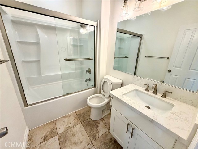 Detail Gallery Image 12 of 19 For 501 Tropea Aisle, Irvine,  CA 92606 - 3 Beds | 2 Baths