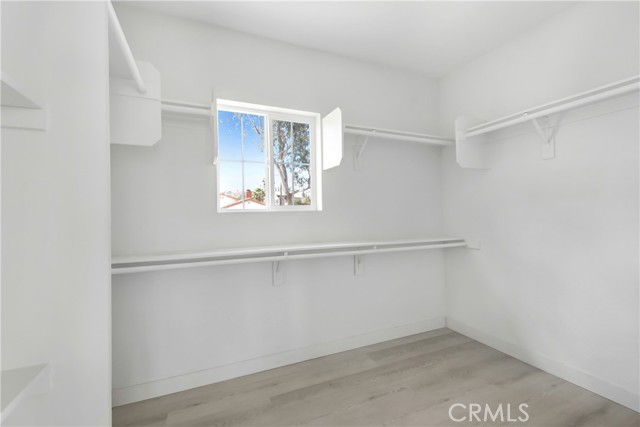 Image 9 of 22 For 20352 State Street