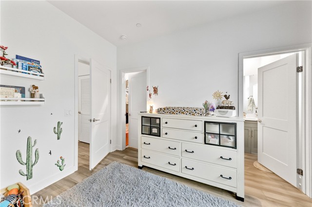 Detail Gallery Image 16 of 29 For 2560 Valentina Way #2,  Commerce,  CA 90040 - 3 Beds | 3 Baths