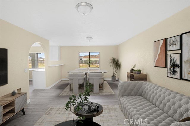 Detail Gallery Image 4 of 34 For 2887 Orange St, Rosamond,  CA 93560 - 4 Beds | 2/1 Baths