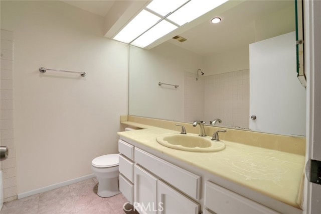 Detail Gallery Image 21 of 32 For 20737 Roscoe Bld #701,  Winnetka,  CA 91306 - 3 Beds | 2/1 Baths