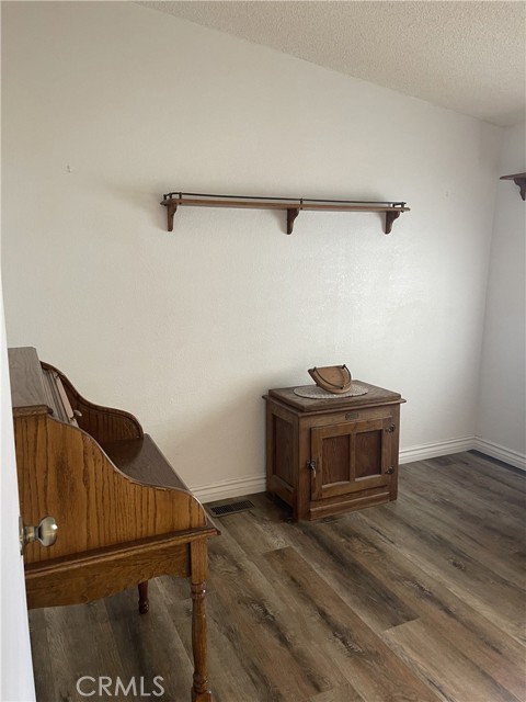 Detail Gallery Image 16 of 38 For 5001 W Florida Ave #103,  Hemet,  CA 92545 - 3 Beds | 2 Baths