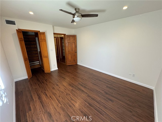 365 Burchett Street, Glendale CA: https://media.crmls.org/medias/da898926-d1f6-41b1-9355-d0968f034c39.jpg