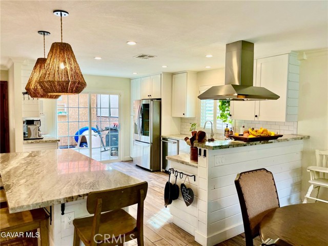 Detail Gallery Image 8 of 14 For 39937 Golfers, Palmdale,  CA 93551 - 3 Beds | 2 Baths