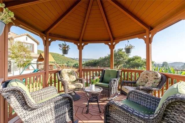 Detail Gallery Image 62 of 72 For 10817 W Stallion Ranch Rd, Sunland,  CA 91040 - 5 Beds | 6 Baths