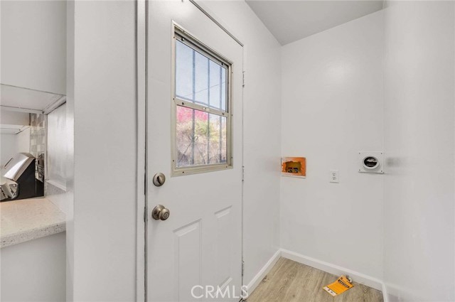 418 W Los Angeles Avenue, Montebello CA: https://media.crmls.org/medias/da8bcd5d-1a16-4788-a1cb-4419cdcb4032.jpg