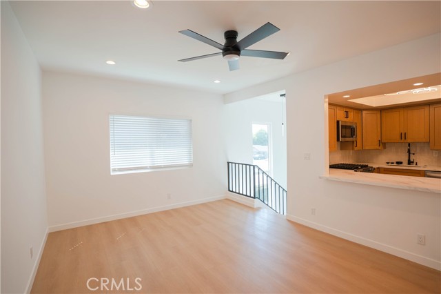 13755 Los Angeles Street, Baldwin Park CA: https://media.crmls.org/medias/da8c34fc-c21f-4e98-a3f3-c9e6040d1ece.jpg