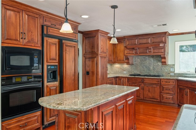 Detail Gallery Image 20 of 68 For 4715 Snow Mountain Way, Forest Ranch,  CA 95942 - 3 Beds | 2 Baths