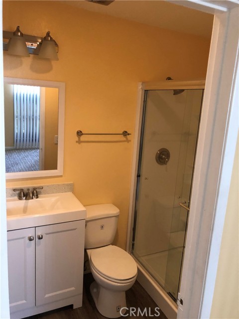 8601 International Avenue, Canoga Park CA: https://media.crmls.org/medias/da8d622a-5adb-4d2a-880b-a21b8ac03a75.jpg