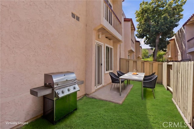 Detail Gallery Image 24 of 24 For 700 W La Veta #C7,  Orange,  CA 92868 - 2 Beds | 2 Baths