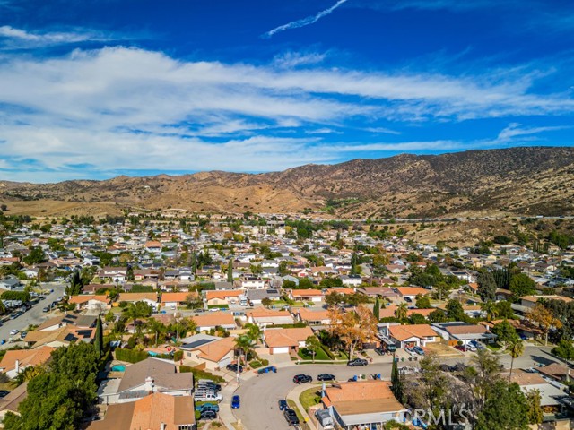 Detail Gallery Image 19 of 19 For 6453 Dowel Dr, Simi Valley,  CA 93063 - 4 Beds | 2 Baths